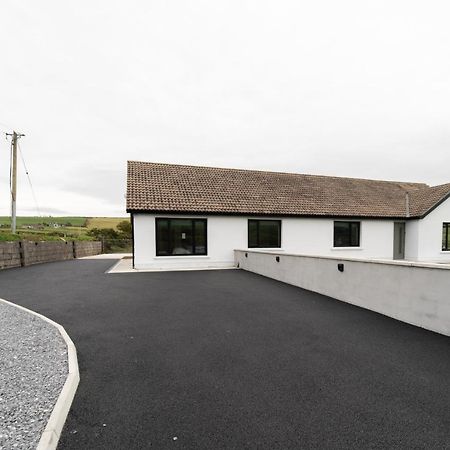Dingle Way Snug, Luxury Apartment Экстерьер фото
